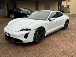 Bianco Usata 2021 Porsche Taycan Performance Package Tre volumi | 59.900 € (Buon prezzo)