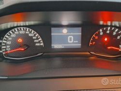 Grigio Usata 2023 Peugeot 208 Active Due volumi | 12.900 € (Buon prezzo)