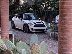 Bianco Usata 2010 Mini Cooper D Pepper Due volumi | 7000 € (Cara)