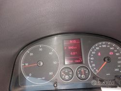 Usata 2008 VW Touran Monovolume | 5000 € (Cara)