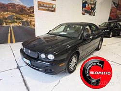 Nero Usata 2009 Jaguar X-type Premium Luxury Tre volumi | 5900 € (Ottimo prezzo)