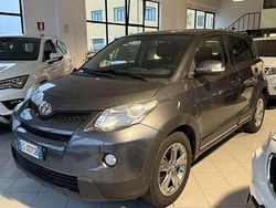 Grigio Usata 2010 Toyota Urban Cruiser Luxury SUV | 7800 € (Buon prezzo)