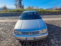 Grigio Usata 2003 VW Golf Tre volumi | 600 € (Buon prezzo)