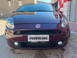 Rosso Usata 2014 Fiat Punto Lounge Tre volumi | 3300 € (Ottimo prezzo)
