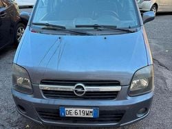 Grigio Usata 2006 Opel Agila Due volumi | 2900 € (Cara)