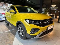 Grape yellow Nuova 2025 VW T-Cross Edition SUV | 25.500 € (Ottimo prezzo)