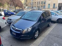 Blu/azzurro Usata 2008 Opel Zafira Monovolume | 3900 € (Cara)