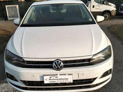 Bianco Usata 2020 VW Polo Comfortline Tre volumi | 8499 € (Super prezzo)