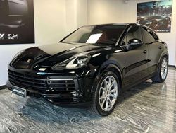 Nero Usata 2019 Porsche Cayenne Sport SUV | 56.500 € (Cara)