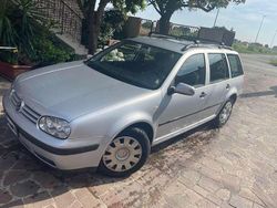Grigio Usata 2001 VW Golf IV Station wagon | 1399 € (Buon prezzo)