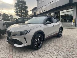 Grigio Nuova 2025 Alfa Romeo Junior SUV | 28.890 € (Buon prezzo)