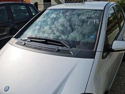 Grigio Usata 2010 Mercedes A180 Tre volumi | 7000 €