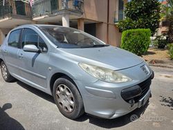 Grigio Usata 2006 Peugeot 307 Tre volumi | 2000 € (Buon prezzo)