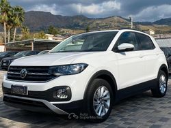 Bianco Usata 2020 VW T-Cross Style SUV | 15.900 € (Buon prezzo)