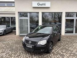 Nero metallizzato Usata 2008 VW Polo Comfortline Tre volumi | 3900 € (Buon prezzo)