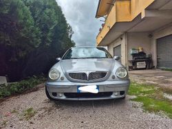Usata 2005 Lancia Lybra Station wagon | 1500 €