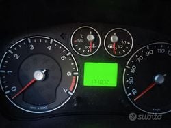 Nero Usata 2008 Ford Fiesta Due volumi | 3000 € (Cara)