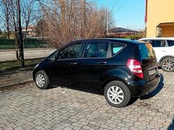 Nero Usata 2008 Mercedes A200 Tre volumi | 2500 €