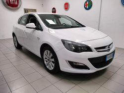 Bianco Usata 2015 Opel Astra Business Tre volumi | 6900 € (Buon prezzo)