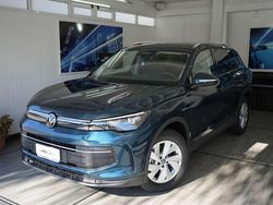 Nightshade blue metallizzato Nuova 2025 VW Tiguan Edition SUV | 36.490 € (Ottimo prezzo)