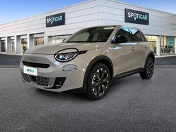 Beige Usata 2024 Fiat 600 La Prima SUV | 23.950 € (Buon prezzo)