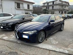Blu Usata 2018 Alfa Romeo Giulia Business Tre volumi | 18.900 € (Buon prezzo)