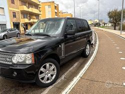 Nero Usata 2008 Land Rover Range Rover Vogue SUV | 17.500 €