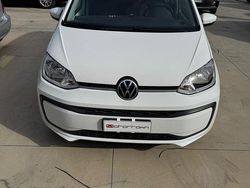 Bianco Usata 2020 VW up! Move Due volumi | 11.000 € (Buon prezzo)