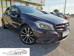 Nero Usata 2015 Mercedes A180 Premium Tre volumi | 15.900 € (Molto cara)