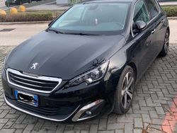 Nero Usata 2016 Peugeot 308 Tre volumi | 8499 € (Buon prezzo)