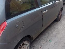 Grigio Usata 2006 Lancia Ypsilon Due volumi | 2500 € (Buon prezzo)