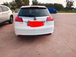 Bianco Usata 2011 Opel Insignia Station wagon | 6000 € (Buon prezzo)