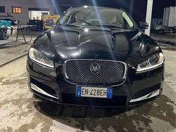 Usata 2012 Jaguar XF S Tre volumi | 5500 € (Buon prezzo)