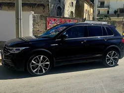 Nero Usata 2022 VW Tiguan R-line SUV | 28.399 € (Ottimo prezzo)