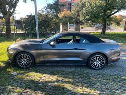 Grigio Usata 2015 Ford Mustang Cabrio | 29.900 € (Molto cara)