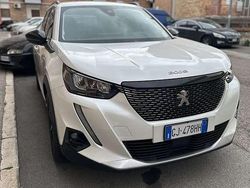 Usata 2022 Peugeot 2008 Allure SUV | 21.000 € (Buon prezzo)