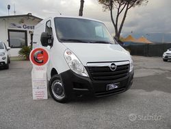 Bianco pastello Usata 2019 Opel Movano Furgone | 12.900 € (Molto cara)