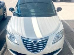 Bianco Usata 2011 Lancia Ypsilon Due volumi | 5500 € (Buon prezzo)