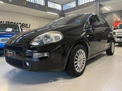Nero Usata 2018 Fiat Punto Lounge Tre volumi | 6300 € (Buon prezzo)