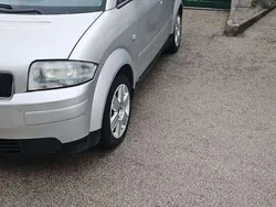 Grigio Usata 2004 Audi A2 Due volumi | 1250 € (Ottimo prezzo)