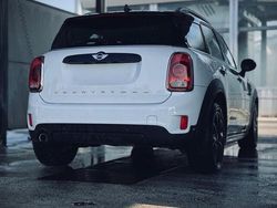 Bianco Usata 2017 Mini Cooper Countryman Business SUV | 16.900 € (Cara)