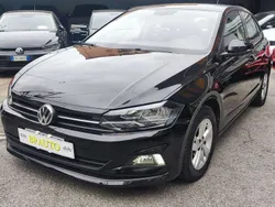 Nero Usata 2018 VW Polo Comfortline Tre volumi | 14.300 € (Buon prezzo)