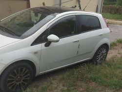 Bianco Usata 2009 Fiat Grande Punto Active Due volumi | 5500 € (Cara)