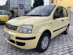 Giallo Usata 2004 Fiat Panda Dynamic Due volumi | 3200 € (Buon prezzo)