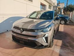 Grigio Usata 2025 Renault Captur Techno SUV | 21.500 € (Buon prezzo)