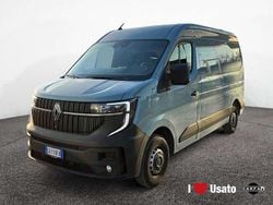 Blu/azzurro Usata 2024 Renault Master Furgone | 29.900 € (Ottimo prezzo)