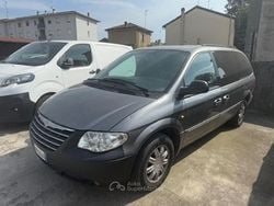 Gray Usata 2007 Chrysler Grand Voyager Monovolume | 2500 € (Buon prezzo)