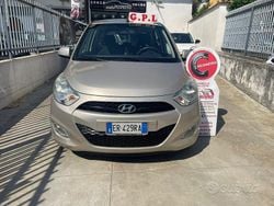 Oro Usata 2013 Hyundai i10 Classic Due volumi | 5499 € (Buon prezzo)
