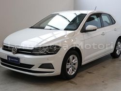 Pure white Usata 2019 VW Polo Comfortline Tre volumi | 15.900 € (Molto cara)