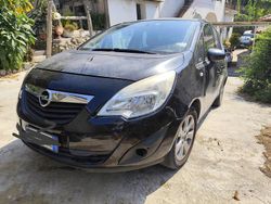 Nero Usata 2012 Opel Meriva Monovolume | 3500 €
